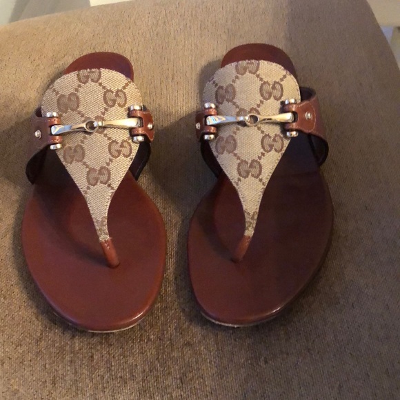 gucci sandals poshmark